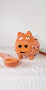Michoacan Clay Piggie Handmade Candle - Image 2