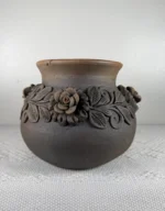 Oaxaca Smoked Clay Vase with Flowers - Image 5