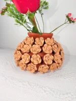 Small Barro Bordado Clay Vase - Image 4
